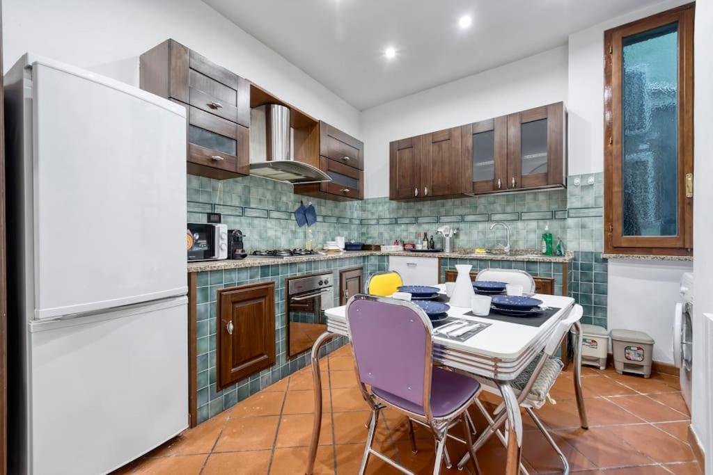 Fine Arts Apartment - Tv 40' Hd Netflix Prime Dazn Bolonia Exterior foto