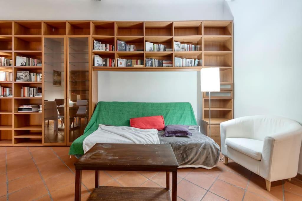 Fine Arts Apartment - Tv 40' Hd Netflix Prime Dazn Bolonia Exterior foto